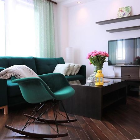 Stylish And Spacious By Cooee Apartments Βαρσοβία Εξωτερικό φωτογραφία