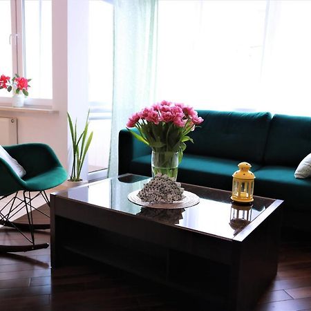Stylish And Spacious By Cooee Apartments Βαρσοβία Εξωτερικό φωτογραφία