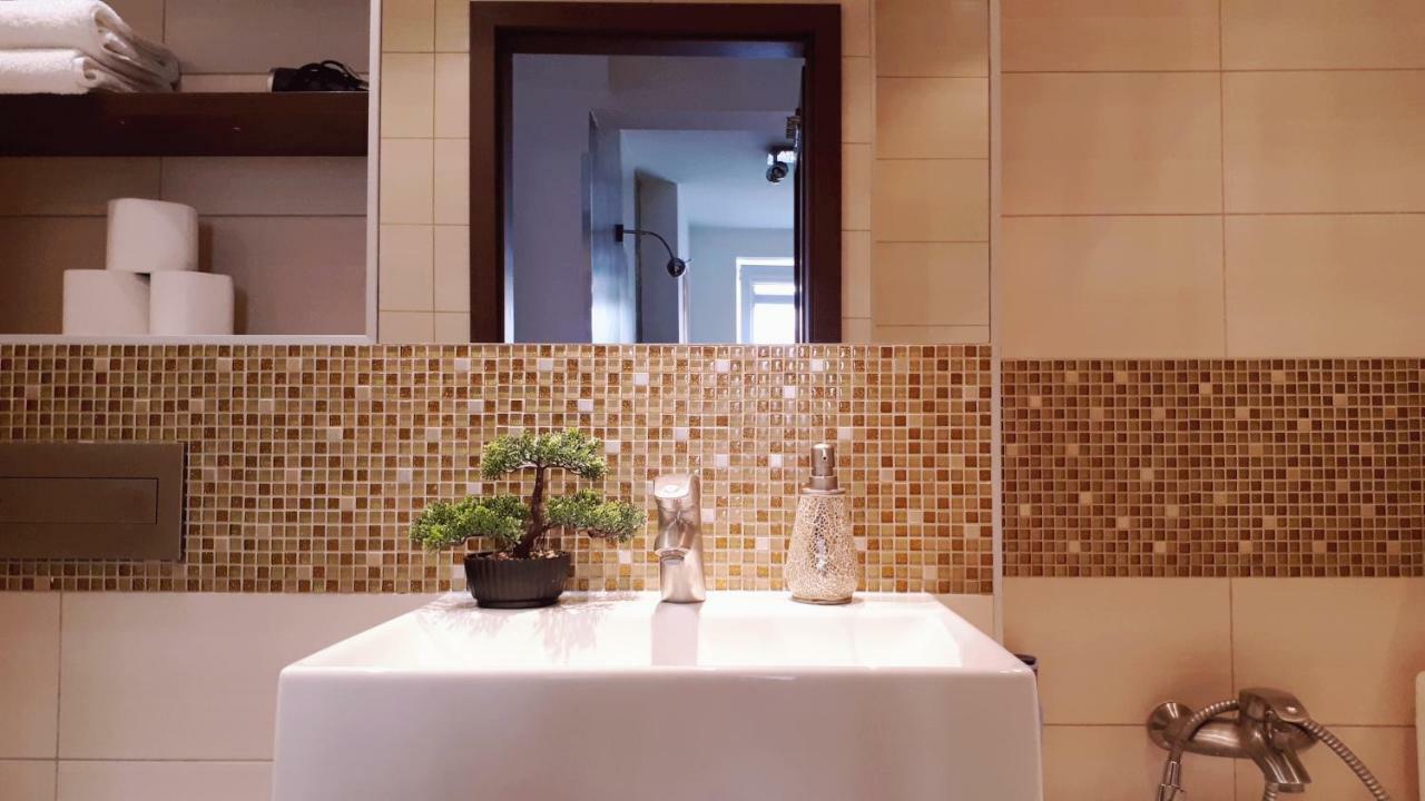 Stylish And Spacious By Cooee Apartments Βαρσοβία Εξωτερικό φωτογραφία